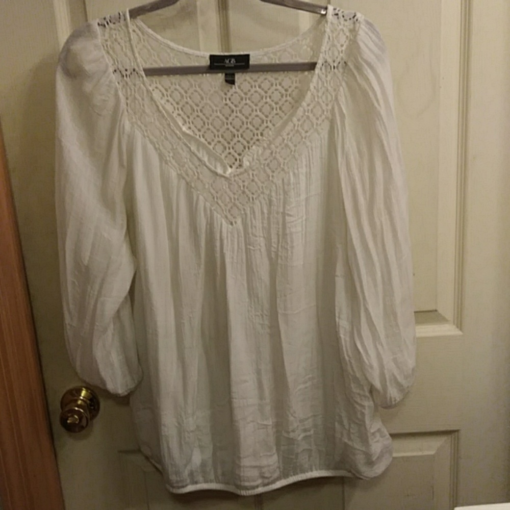Gorgeous White Tunic with Embroidery